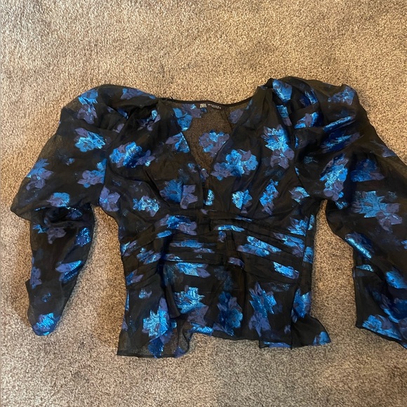 Zara patterned blouse- worn once! - Picture 3 of 4